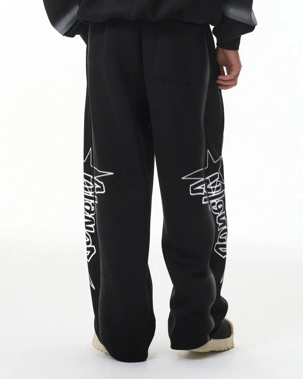Stitching Spray-Painted Graffiti Sweatpant | Inflation Streetwear