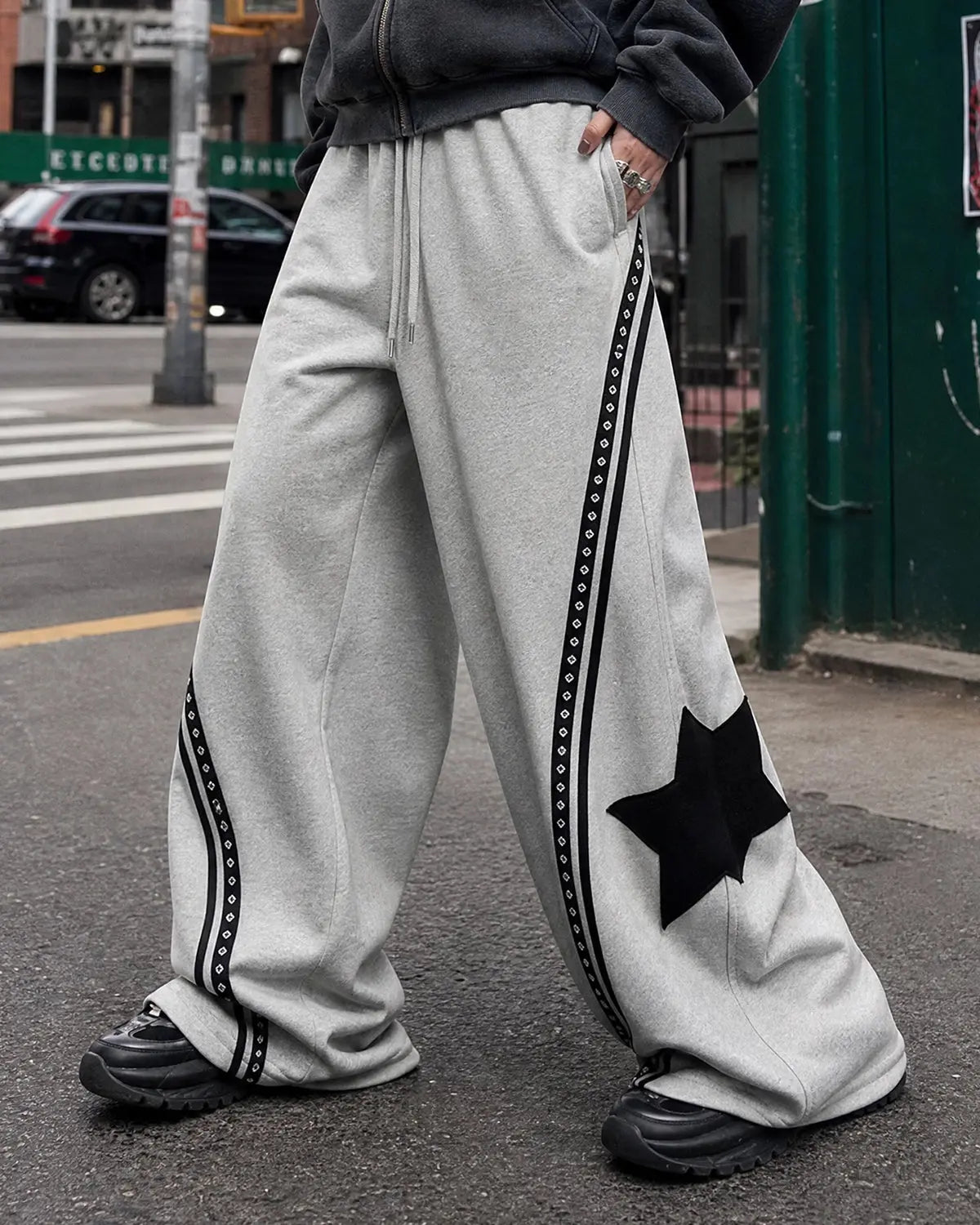Contrast Patchwork Barrel Sweatpants | Inflation Streetwear