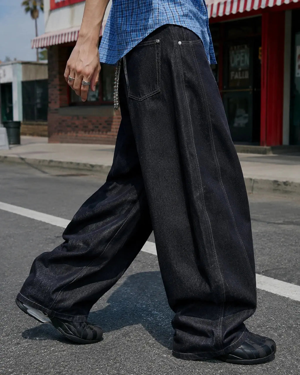 INFLATION Raw Color Barrel Baggy Jeans